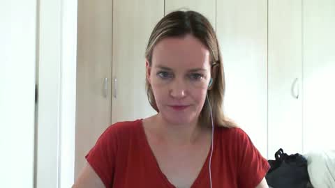 Snapshot of crazyanny chatting on February 20, 2025, 10:48 am Anny online show from February 20, 2025, 10:48 am