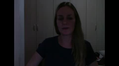 Snapshot of crazyanny chatting on March 7, 2025, 8:22 pm Anny online show from March 7, 2025, 8:22 pm