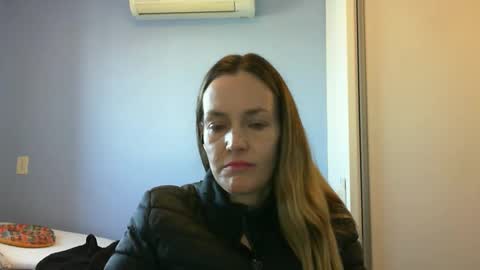 Snapshot of crazyanny chatting on September 11, 2025, 10:59 am Anny online show from September 11, 2025, 10:59 am