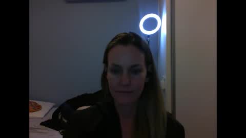 Snapshot of crazyanny chatting on October 30, 2025, 10:54 pm Anny online show from October 30, 2025, 10:54 pm