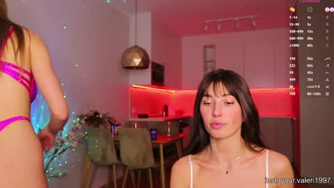 Snapshot of crazybabyyy chatting on February 4, 2025, 3:57 pm Valeri Val online show from February 4, 2025, 3:57 pm