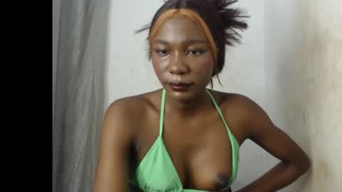 Crazybitch girl online show from October 28, 2025, 5:59 pm