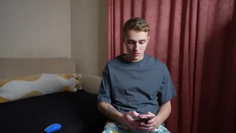 Alex online show from October 12, 2025, 5:34 pm