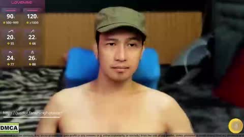 Snapshot of crazyhotasian chatting on December 7, 2024, 5:26 am JUSTFORFANS online show from December 7, 2024, 5:26 am