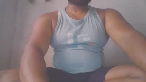 Snapshot of crazzy_booy chatting on May 16, 2026, 6:32 am crazzy_booy online show from May 16, 2026, 6:32 am