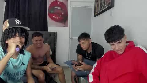 crazzy_master1 online show from April 4, 2026, 5:49 am