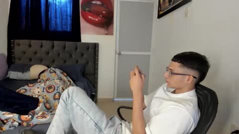 Snapshot of crazzy_master1 chatting on April 14, 2026, 7:42 pm crazzy_master1 online show from April 14, 2026, 7:42 pm