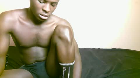 Snapshot of crazzyfucck chatting on March 1, 2026, 1:29 am Samuel online show from March 1, 2026, 1:29 am