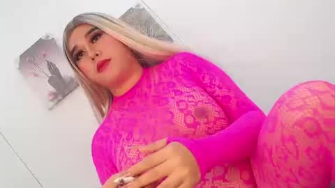 A S H L Y online show from February 5, 2026, 11:04 am