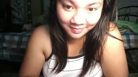 Snapshot of creamy_cunt4uxx chatting on November 5, 2025, 5:46 pm my pussy always wet online show from November 5, 2025, 5:46 pm