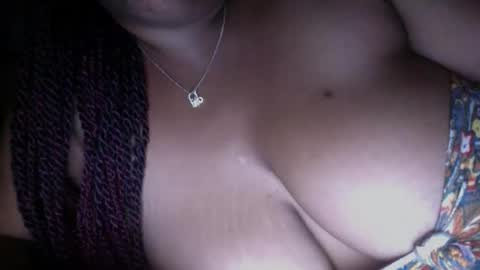 Snapshot of creamycocobabe chatting on May 31, 2026, 6:42 pm CreamyCocoBabe online show from May 31, 2026, 6:42 pm