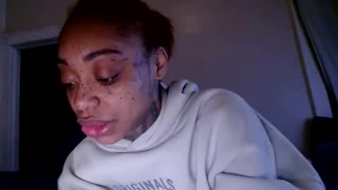 Snapshot of creamyexotica chatting on February 21, 2025, 10:50 am CreamyExotica online show from February 21, 2025, 10:50 am