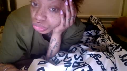 Snapshot of creamyexotica chatting on February 22, 2025, 10:29 am CreamyExotica online show from February 22, 2025, 10:29 am