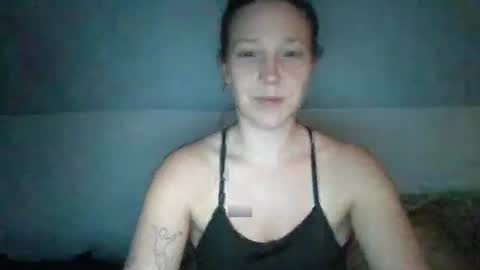 SweetPetite Milf online show from February 7, 2025, 3:34 am