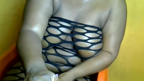 creamyposh1 online show from July 7, 2026, 6:47 am