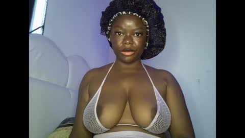creamypussyxx online show from June 7, 2026, 7:56 am