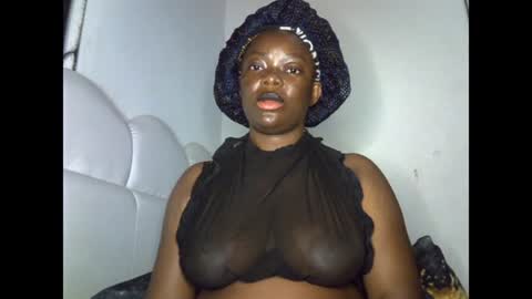 creamypussyxx online show from June 13, 2026, 8:29 pm