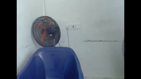 creamyxpussyx online show from June 30, 2026, 9:32 am