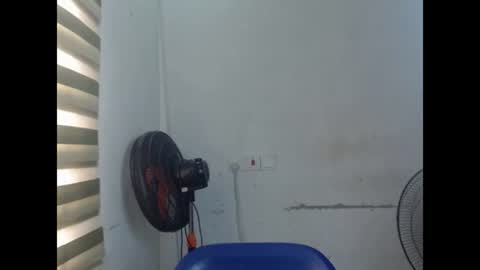 creamyxpussyx online show from July 19, 2026, 1:59 pm
