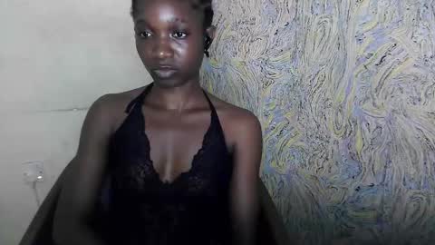 creamyxsugar online show from September 20, 2025, 1:28 am