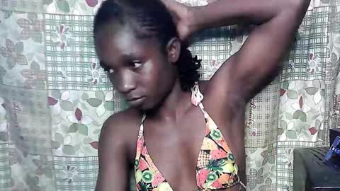 creamyxsugar online show from November 2, 2025, 6:21 pm