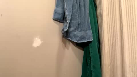 Snapshot of creative_k chatting on February 12, 2026, 5:30 pm Breed me daddy online show from February 12, 2026, 5:30 pm