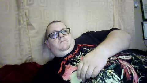 Snapshot of creeeping_death chatting on March 2, 2026, 8:37 pm The hopeless romantic online show from March 2, 2026, 8:37 pm