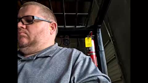 Snapshot of creeeping_death chatting on March 13, 2026, 11:44 pm The hopeless romantic online show from March 13, 2026, 11:44 pm