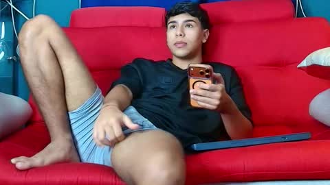 Snapshot of crh58_ chatting on December 5, 2025, 1:47 am crh58_ online show from December 5, 2025, 1:47 am