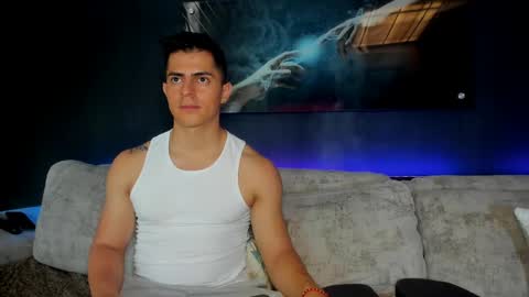 Snapshot of crhistian1_ chatting on March 9, 2025, 4:33 pm CRHISTIAN online show from March 9, 2025, 4:33 pm