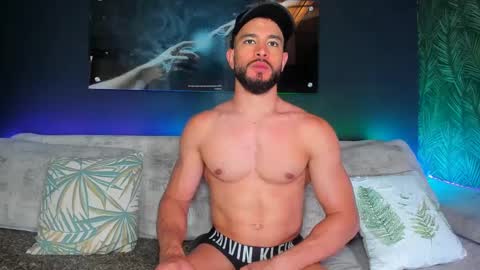 Snapshot of crhistian1_ chatting on March 11, 2025, 6:41 pm CRHISTIAN online show from March 11, 2025, 6:41 pm