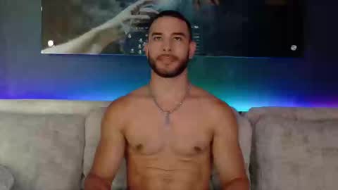 Snapshot of crhistian1_ chatting on September 12, 2025, 4:40 pm CRHISTIAN online show from September 12, 2025, 4:40 pm