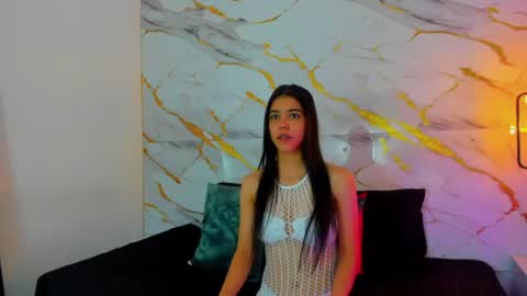 Cris online show from June 28, 2026, 11:38 am