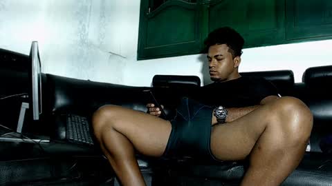 Snapshot of criss1964 chatting on January 2, 2025, 1:38 am yereimis y jaider online show from January 2, 2025, 1:38 am