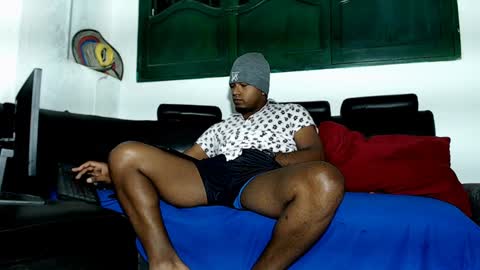 Snapshot of criss1964 chatting on January 19, 2025, 3:50 am yereimis y jaider online show from January 19, 2025, 3:50 am