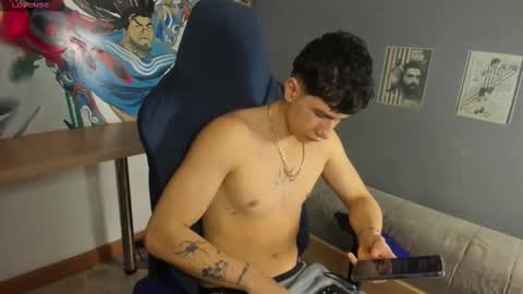 Snapshot of criss_adams chatting on February 25, 2026, 11:53 am Cris online show from February 25, 2026, 11:53 am