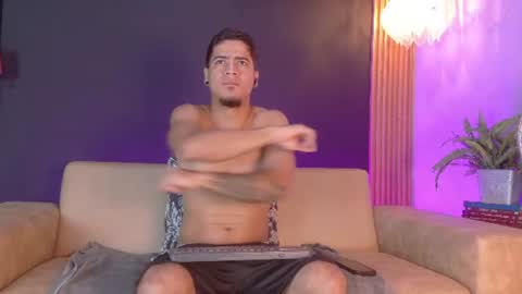 criss_hardcock_ online show from July 9, 2026, 12:42 pm