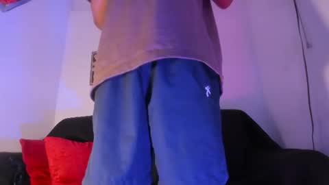 criss_zuri online show from June 22, 2026, 12:46 pm