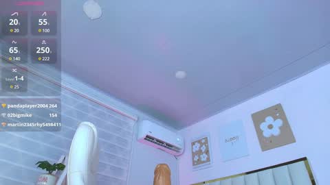 Cristal  online show from February 3, 2025, 3:42 am