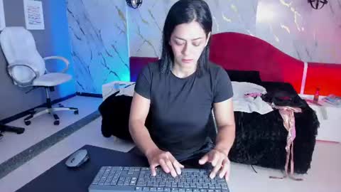 Cristal online show from July 16, 2026, 10:10 am