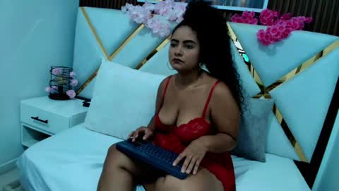 C R I S T A L online show from July 27, 2026, 11:39 am