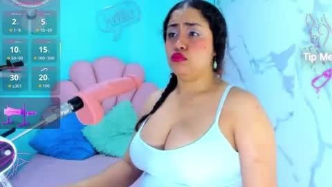 Snapshot of cristal_horny19 chatting on July 11, 2026, 1:41 am Milena online show from July 11, 2026, 1:41 am