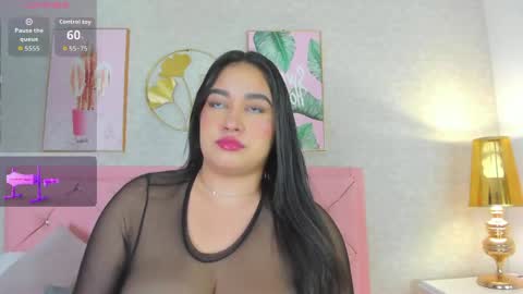cristal online show from May 23, 2026, 6:56 pm