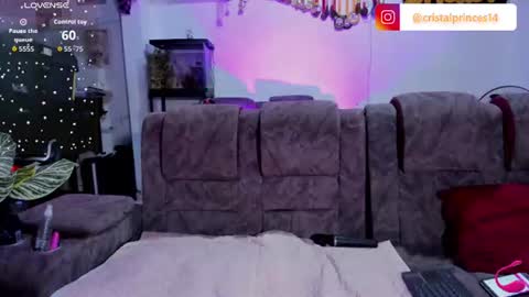 Cristal online show from July 28, 2026, 3:13 am