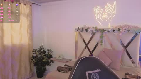 Crystalbroke  online show from July 4, 2026, 8:37 pm