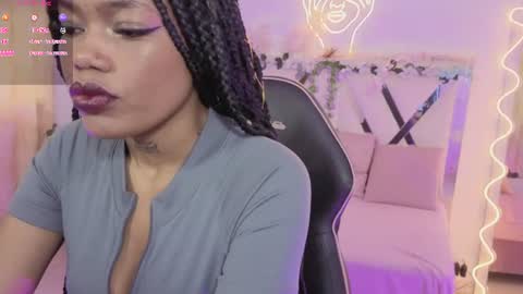 Crystalbroke  online show from July 15, 2026, 7:19 pm