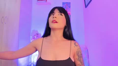 Cristal  online show from July 18, 2026, 2:05 am
