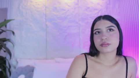 Cristal online show from July 15, 2026, 11:37 am