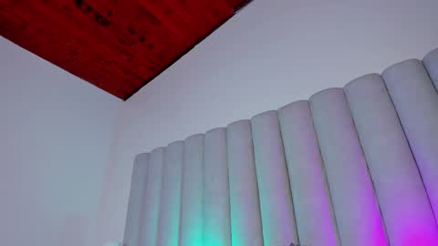 Nicole  Connection time 220pm-910pmCol online show from February 24, 2025, 10:36 pm