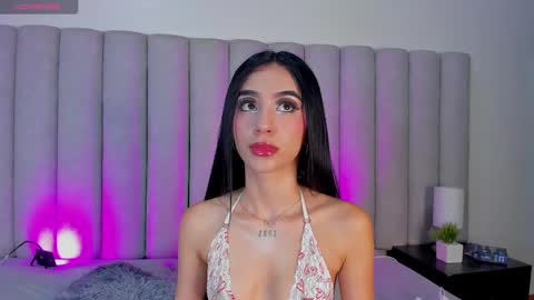 Nicole  Connection time 220pm-910pmCol online show from March 3, 2025, 7:39 pm